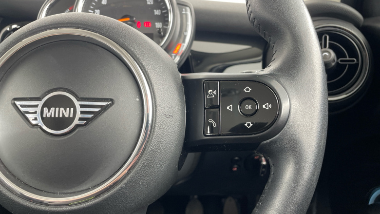 MINI Hatchback 1.5 One Classic 5dr Petrol Hatchback